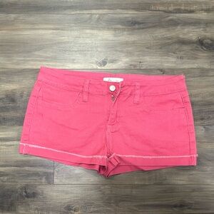 💗Pink Micro Shorts with Flat Front Design
